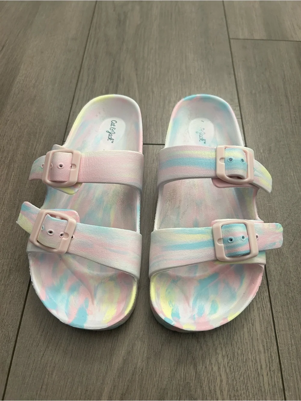 Cat & Jack Kids' Noa Sandals featuring a pastel tie-dye pattern - Size: 2 youth